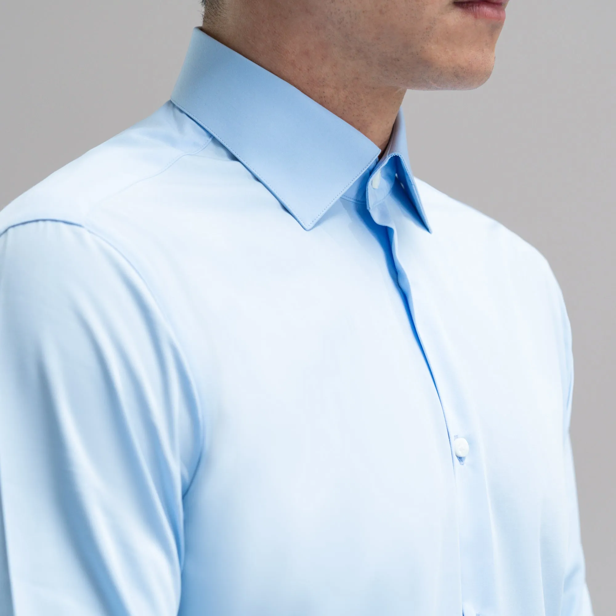 BreezeTech Spread Shirt