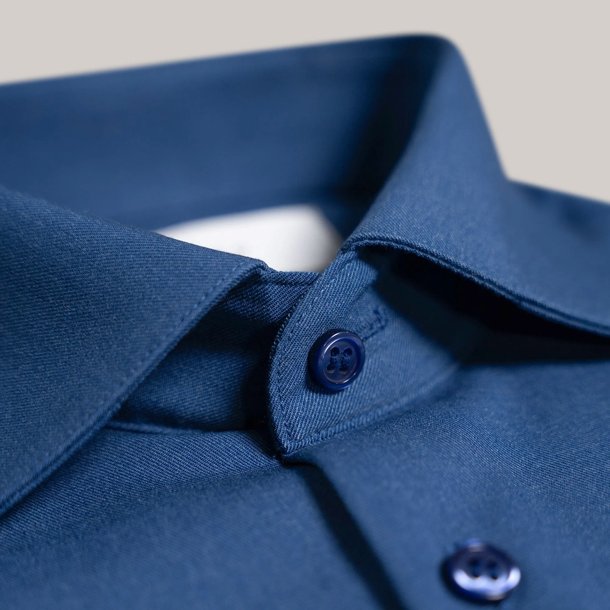 BreezeTech Spread Shirt