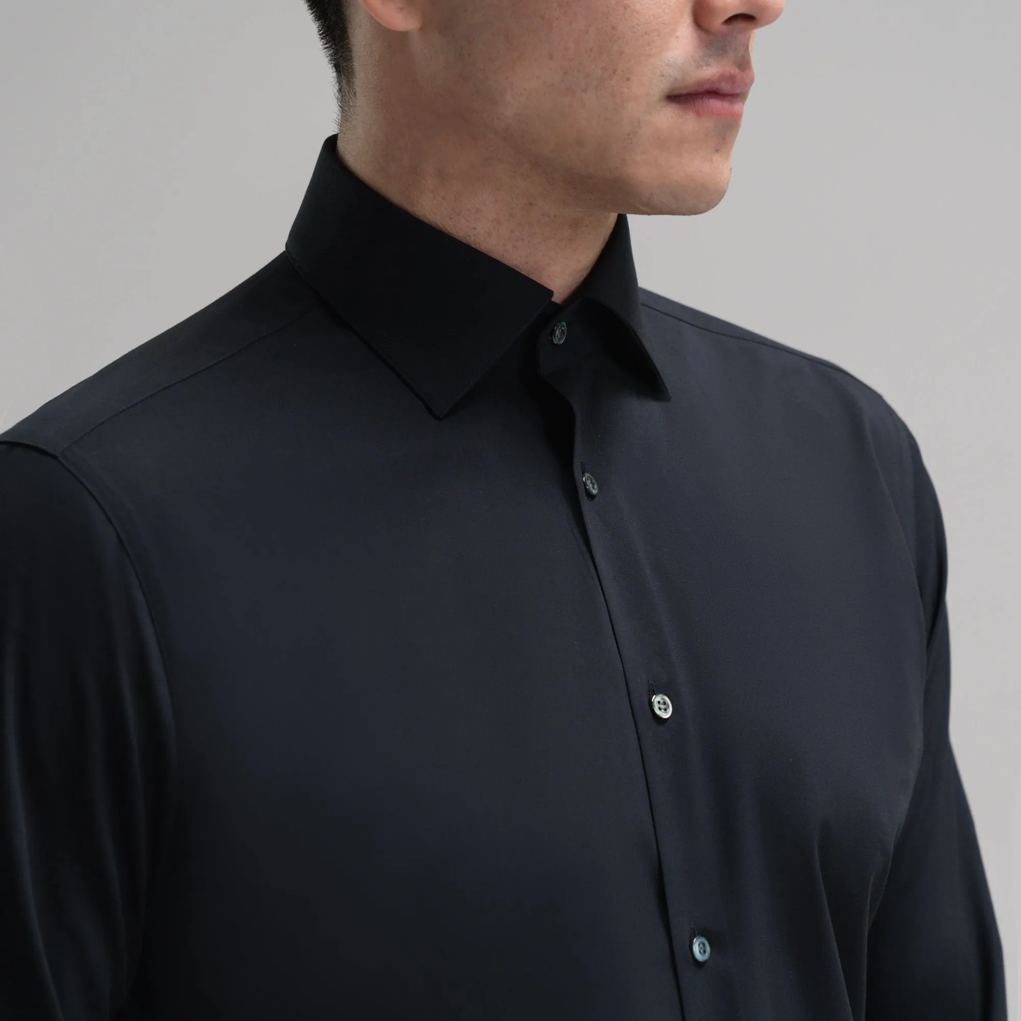 BreezeTech Spread Shirt
