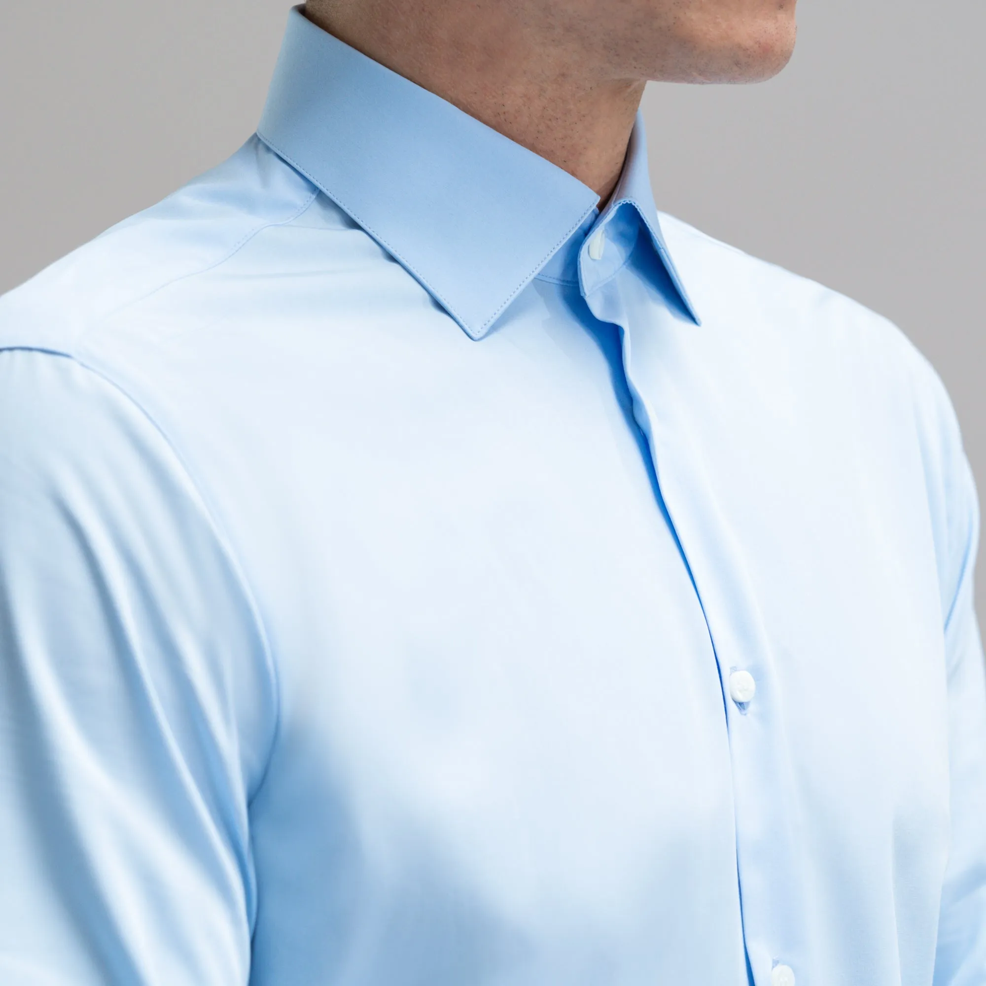 BreezeTech Spread Shirt