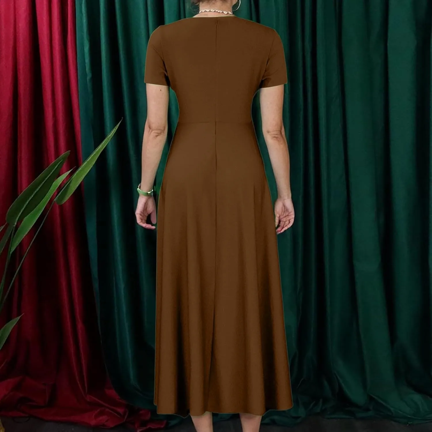 Dresses for Women 2025 Casual Plus Size Short Sleeve Crewneck Long Dress Formal A Line Smocked Maxi Dresses