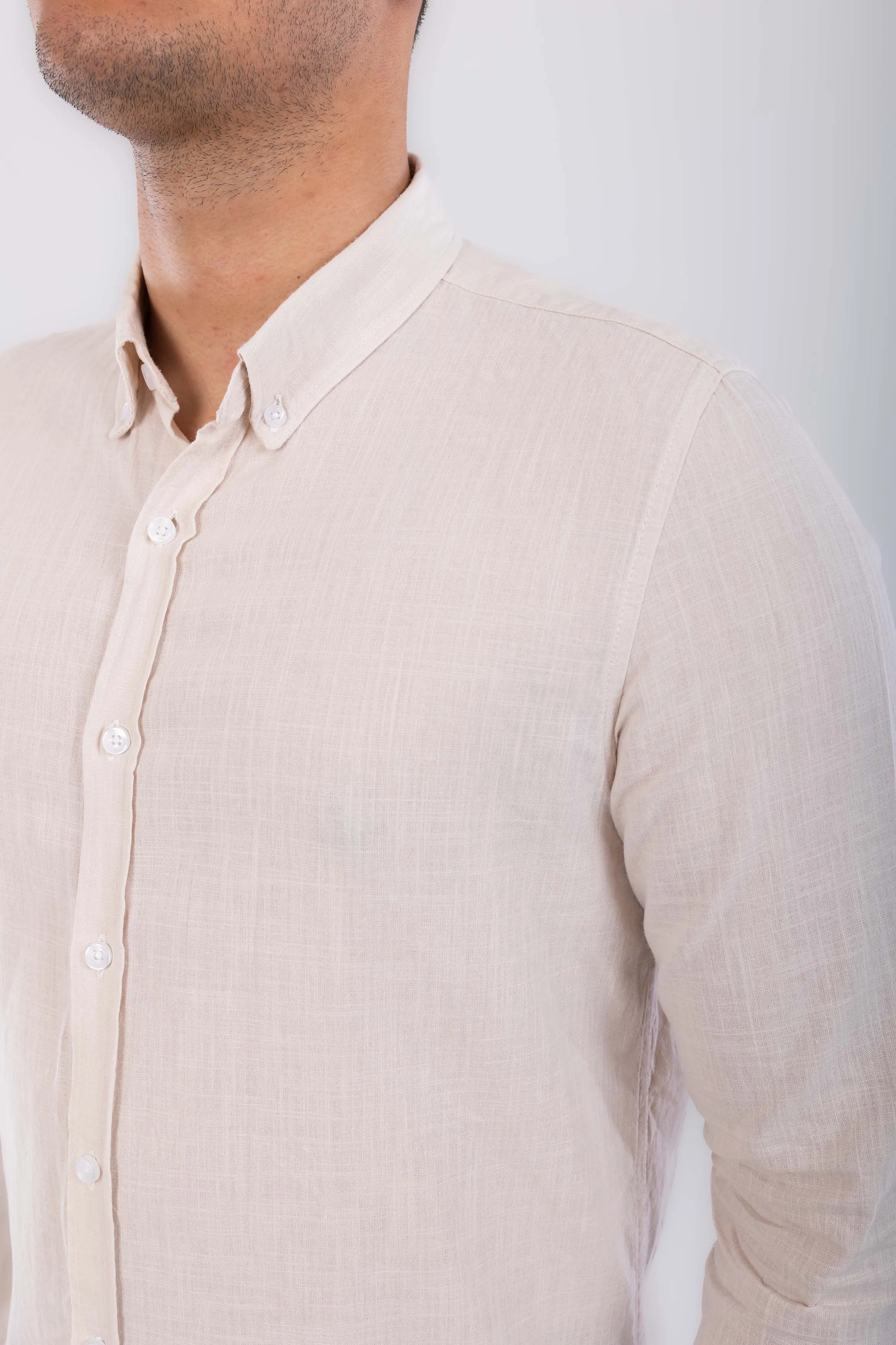 regular  fit button down collar  linen sleeve long-Beig