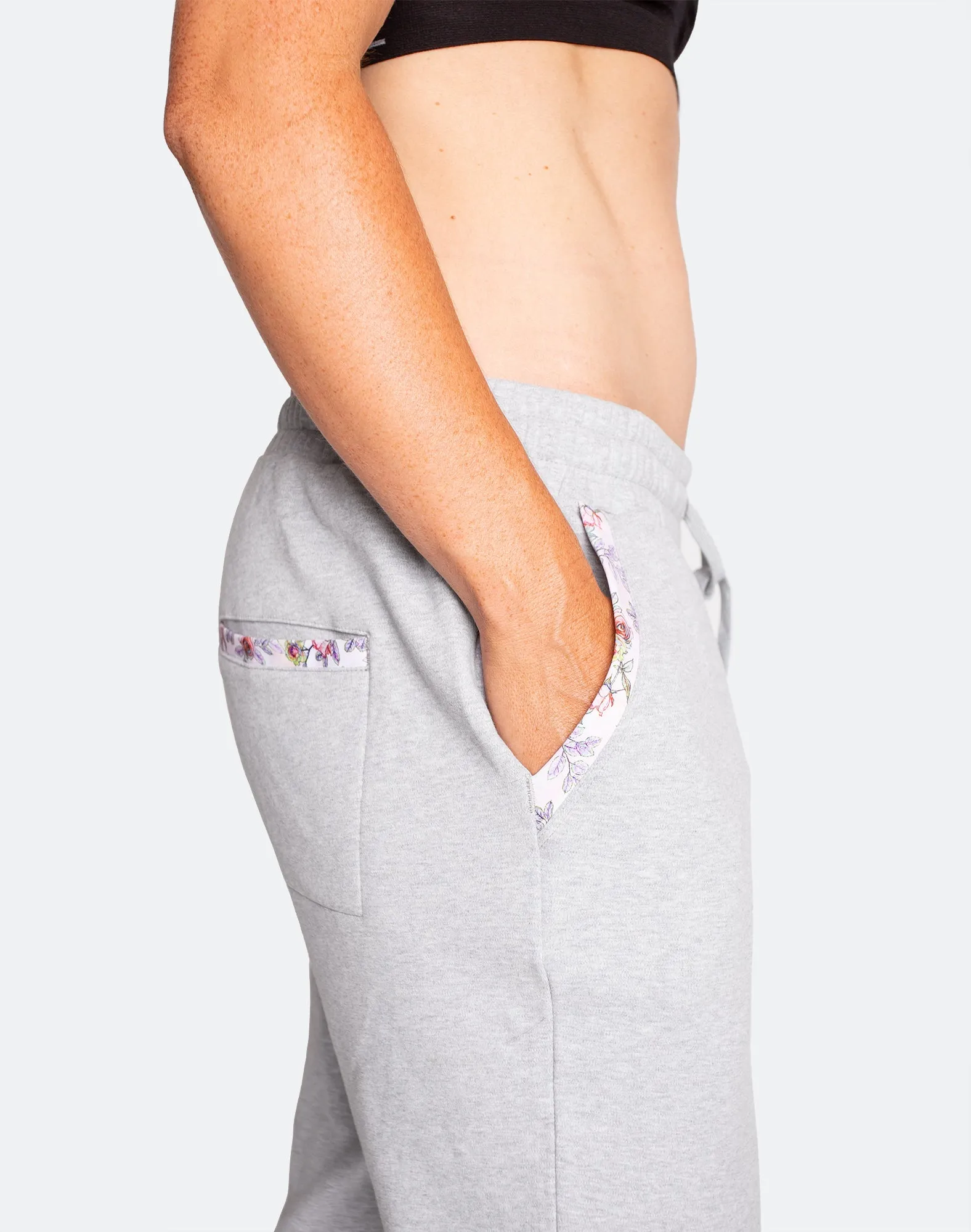 Relove ** Lifestyle Trackpants - Lush Trackies Grey