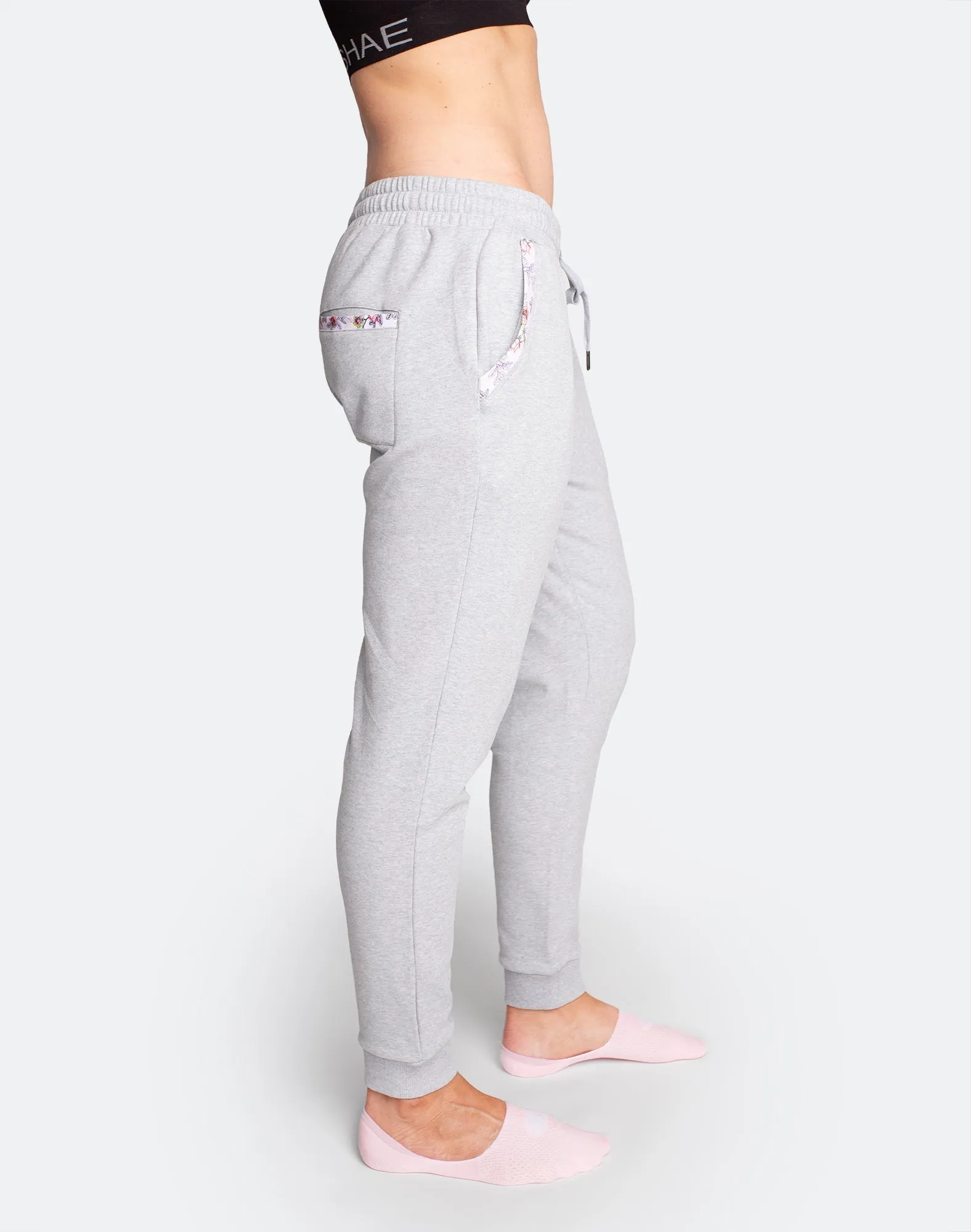 Relove ** Lifestyle Trackpants - Lush Trackies Grey