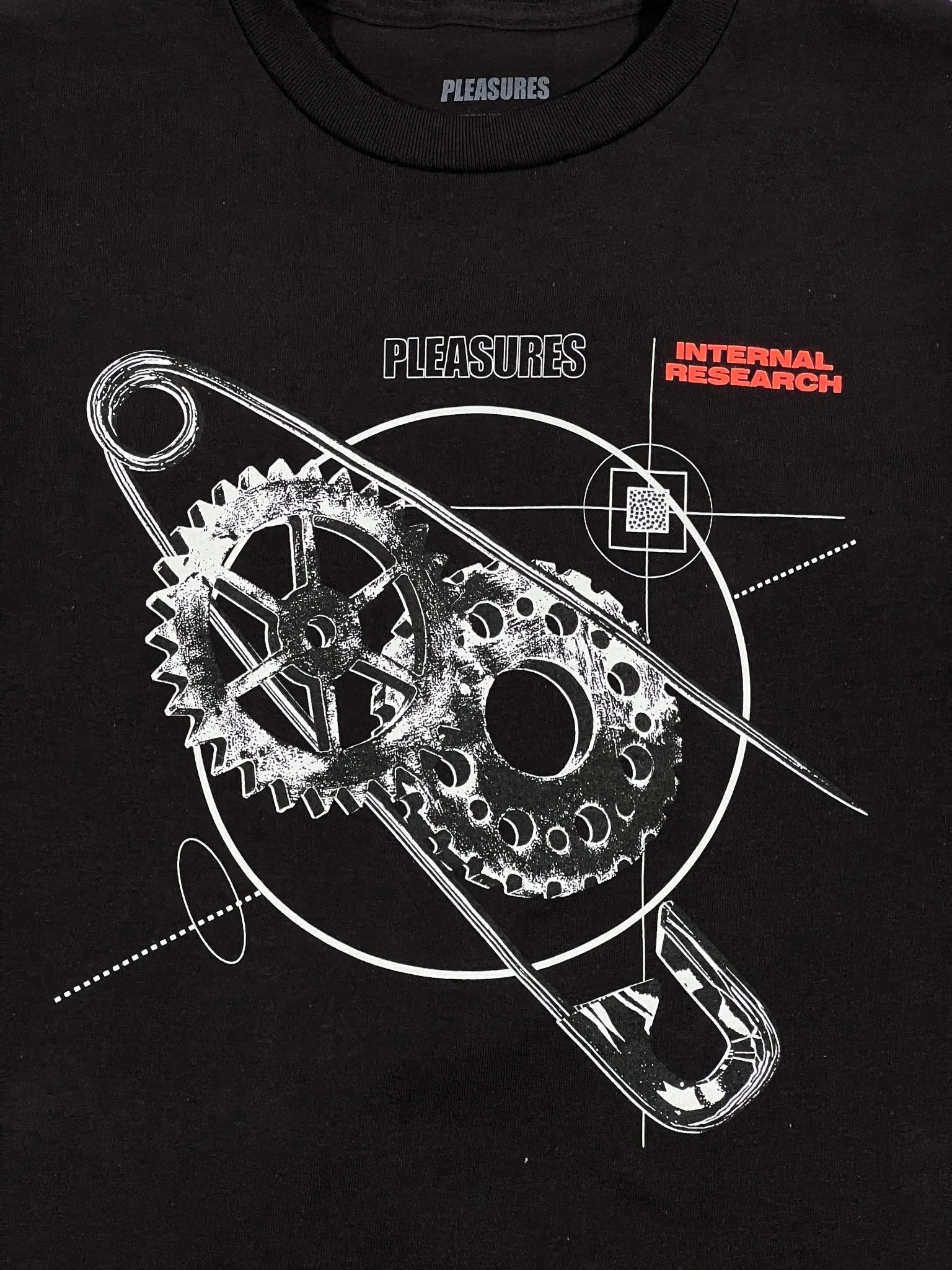 Research T-Shirt Black/Black