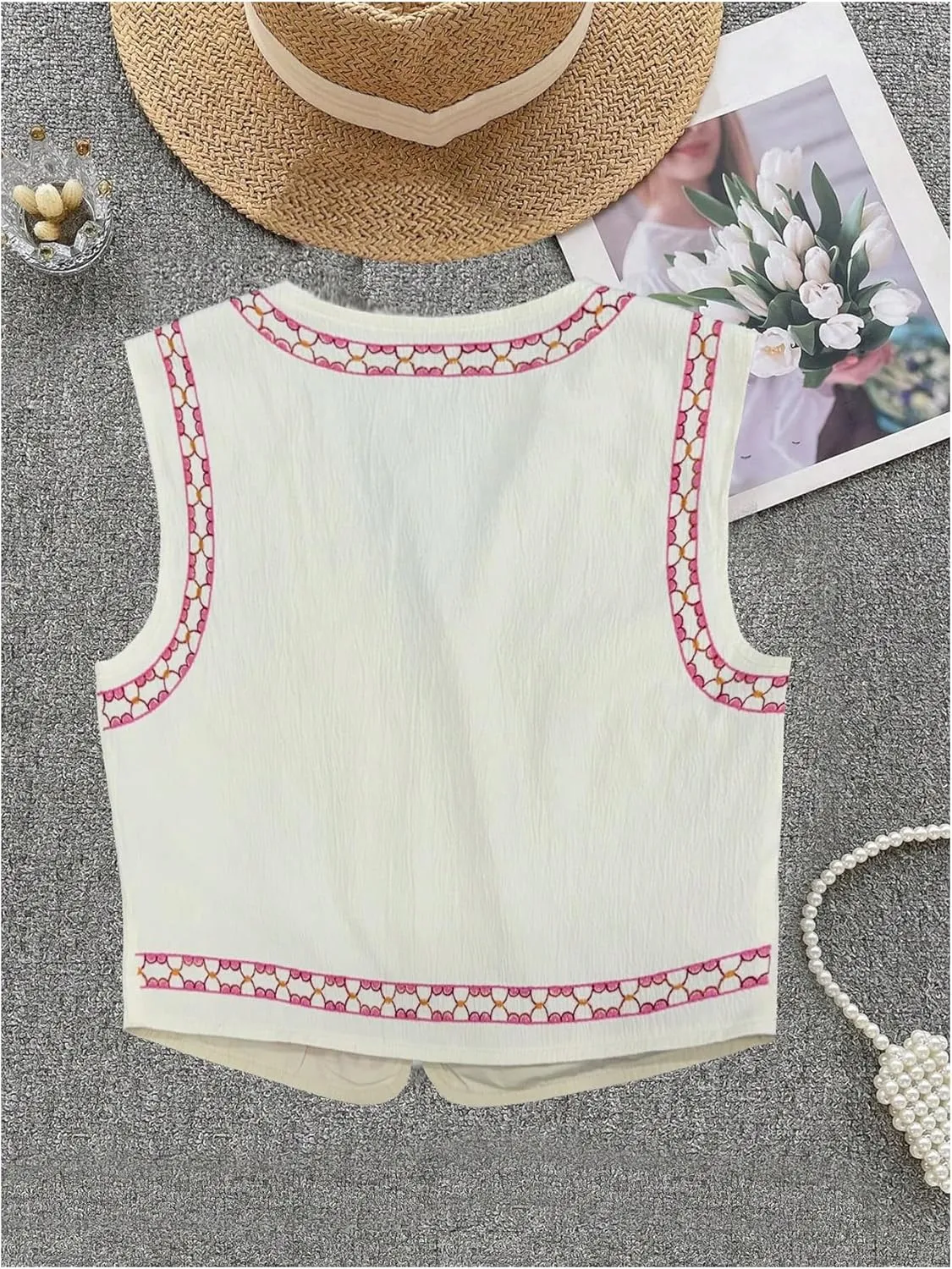 Verdusa Women's Vintage Embroidery Vest Top Open Front Sleeveless Cropped Cardigan Boho Cowgirl Vest Jacket