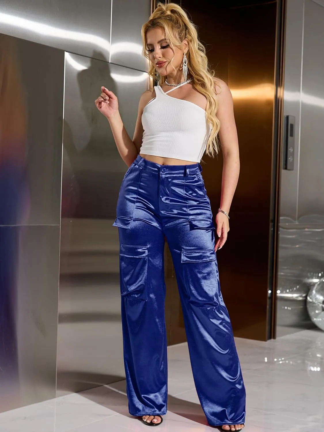 Womens High Waisted Satin Cargo Pants Loose Fit Wide Leg Trousers with Pockets Trendy Outfit