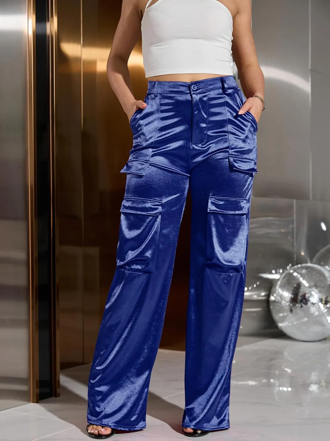 Womens High Waisted Satin Cargo Pants Loose Fit Wide Leg Trousers with Pockets Trendy Outfit
